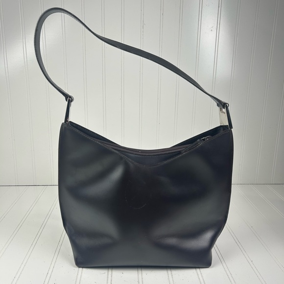 Gucci Elegant Dark Brown Leather Shoulder Bag - Picture 3 of 13